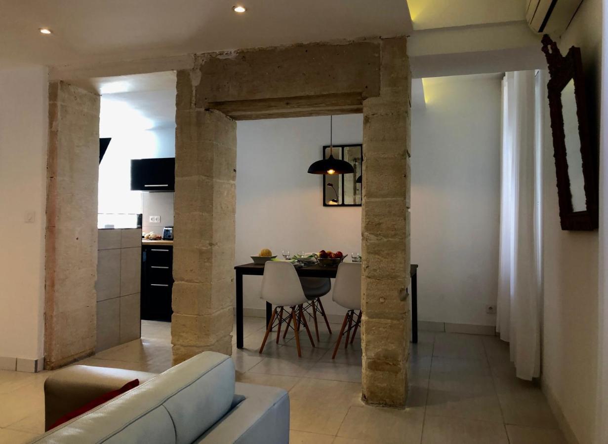 Le 26 Lägenhet Nîmes Exteriör bild